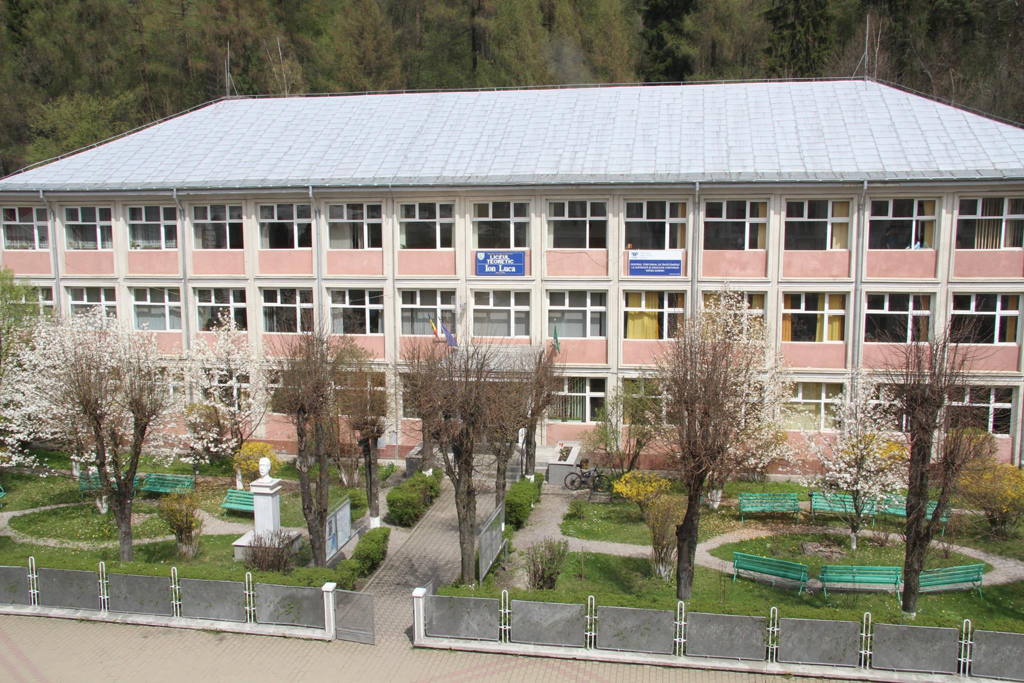 Liceul Teoretic Ion Luca, Vatra Dornei
